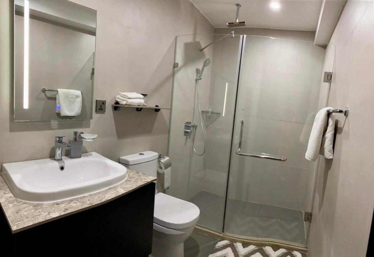 Aeon Towers Executive Suite 2Br 18Th Floor Davao Bagian luar foto